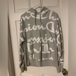 Men’s Champion Hoodie sz M. Worn once. No rips or stains. From smoke/pet free.